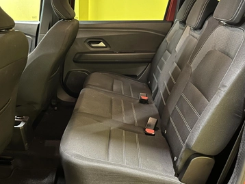 Image véhicule  Dacia JOGGER (10)