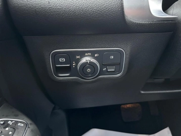 Image véhicule  Mercedes GLB (40)