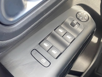 Image véhicule  Citroën C5 AIRCROSS (12)