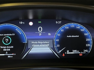 Image véhicule  Toyota COROLLA TOURING SPORT (23)
