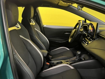 Image véhicule  Toyota COROLLA TOURING SPORT (10)