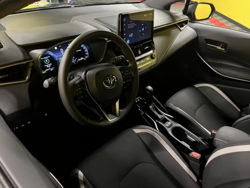 Image véhicule  Toyota COROLLA TOURING SPORT (26)