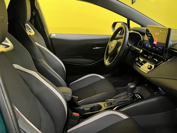 Image véhicule  Toyota COROLLA TOURING SPORT (32)