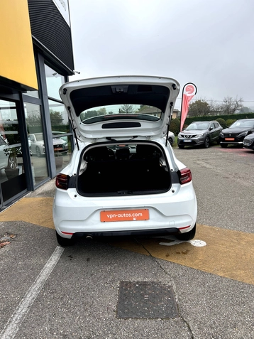 Image véhicule  Renault CLIO (3)