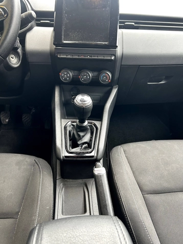 Image véhicule  Renault CLIO (13)