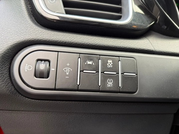 Image véhicule  Kia XCEED (22)