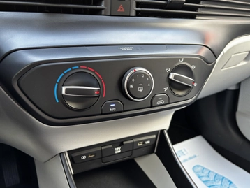 Image véhicule  Hyundai i20 (3) (17)