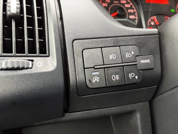 Image véhicule  Peugeot BOXER FOURGON (17)