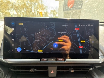 Image véhicule  Toyota C-HR (28)