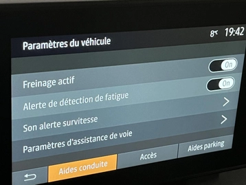 Image véhicule  Dacia JOGGER (25)