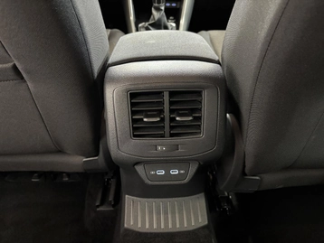 Image véhicule  Volkswagen T-ROC (22)