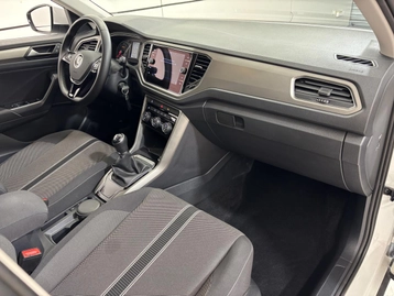 Image véhicule  Volkswagen T-ROC (26)
