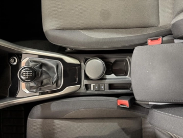 Image véhicule  Volkswagen T-ROC (17)
