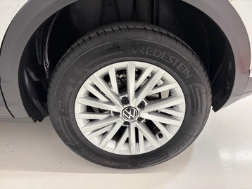 Image véhicule  Volkswagen T-ROC (38)