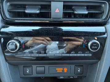 Image véhicule  Toyota YARIS CROSS (35)