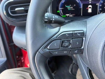 Image véhicule  Toyota YARIS CROSS (26)