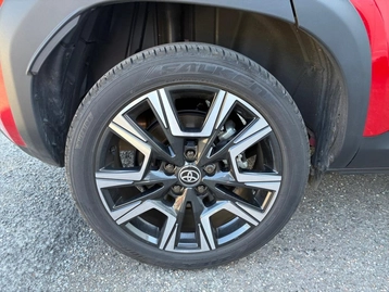 Image véhicule  Toyota YARIS CROSS (8)