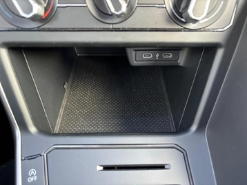 Image véhicule  Volkswagen POLO (36)