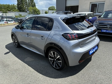 Image véhicule  Peugeot 208 (2)