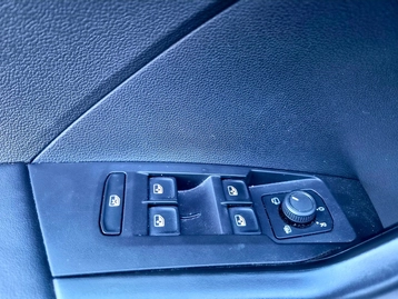 Image véhicule  Volkswagen T-CROSS (11)