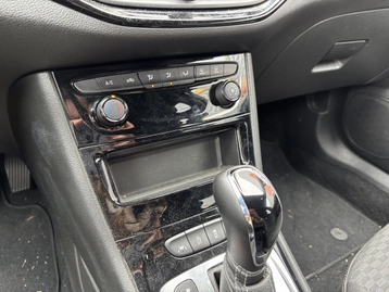 Image véhicule  Opel ASTRA (15)