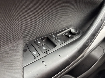 Image véhicule  Opel ASTRA (18)