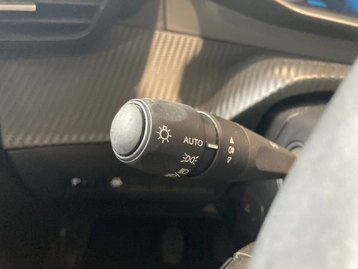 Image véhicule  Peugeot 208 (18)