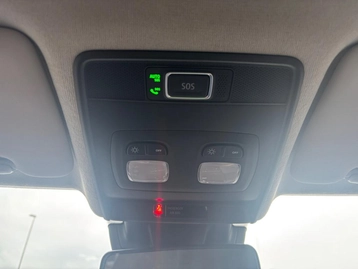 Image véhicule  Renault CLIO (36)