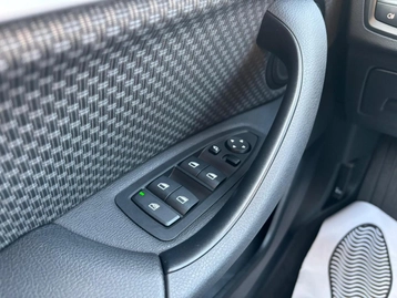 Image véhicule  BMW X1 (41)