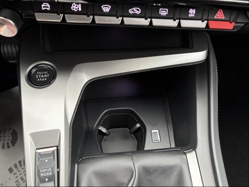 Image véhicule  Peugeot 308 (18)