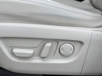 Image véhicule  Mazda CX-60 2023 (7)