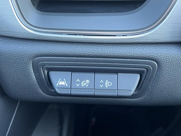 Image véhicule  Renault CAPTUR (31)