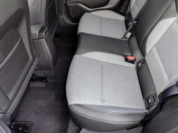 Image véhicule  Renault CLIO (5)