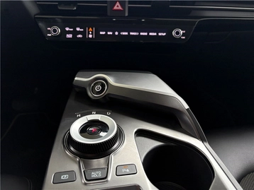 Image véhicule  Kia EV6 (8)