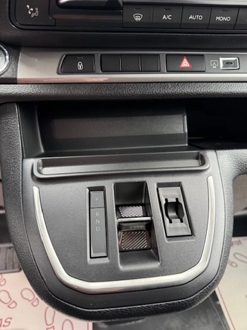 Image véhicule  Opel VIVARO (7)