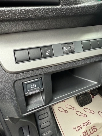 Image véhicule  Opel VIVARO (3)