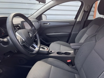 Image véhicule  Renault ARKANA (3)