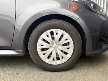 Image véhicule  Toyota YARIS (22)