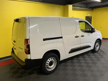 Image véhicule  Peugeot PARTNER (28) Image véhicule  Peugeot PARTNER (28)