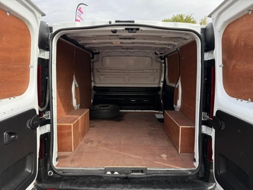 Image véhicule  Renault TRAFIC (18)