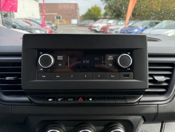 Image véhicule  Renault TRAFIC (26)
