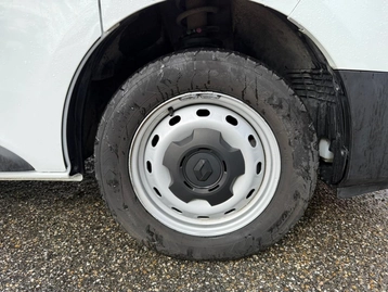Image véhicule  Renault TRAFIC (21)