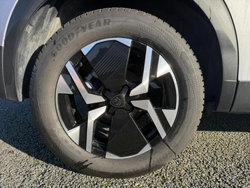 Image véhicule  Peugeot 2008 (8)