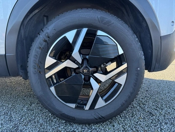 Image véhicule  Peugeot 2008 (7)