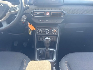 Image véhicule  Dacia SANDERO (22)