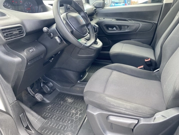 Image véhicule  Peugeot PARTNER (10)