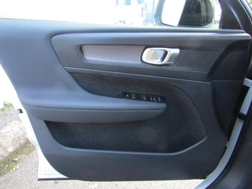Image véhicule  Volvo XC40 (13)