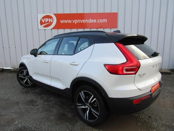 Image véhicule  Volvo XC40 (18)