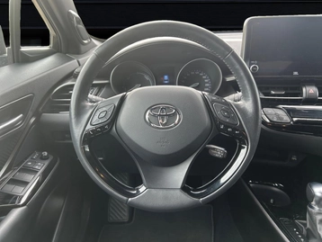 Image véhicule  Toyota C-HR (11)