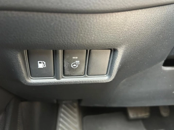 Image véhicule  Toyota C-HR (22)